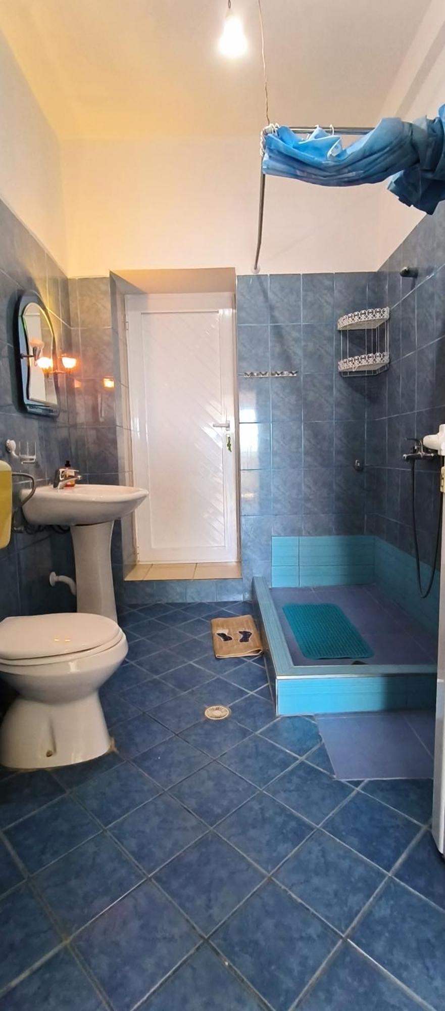 Natasha Rooms Himare Exterior photo